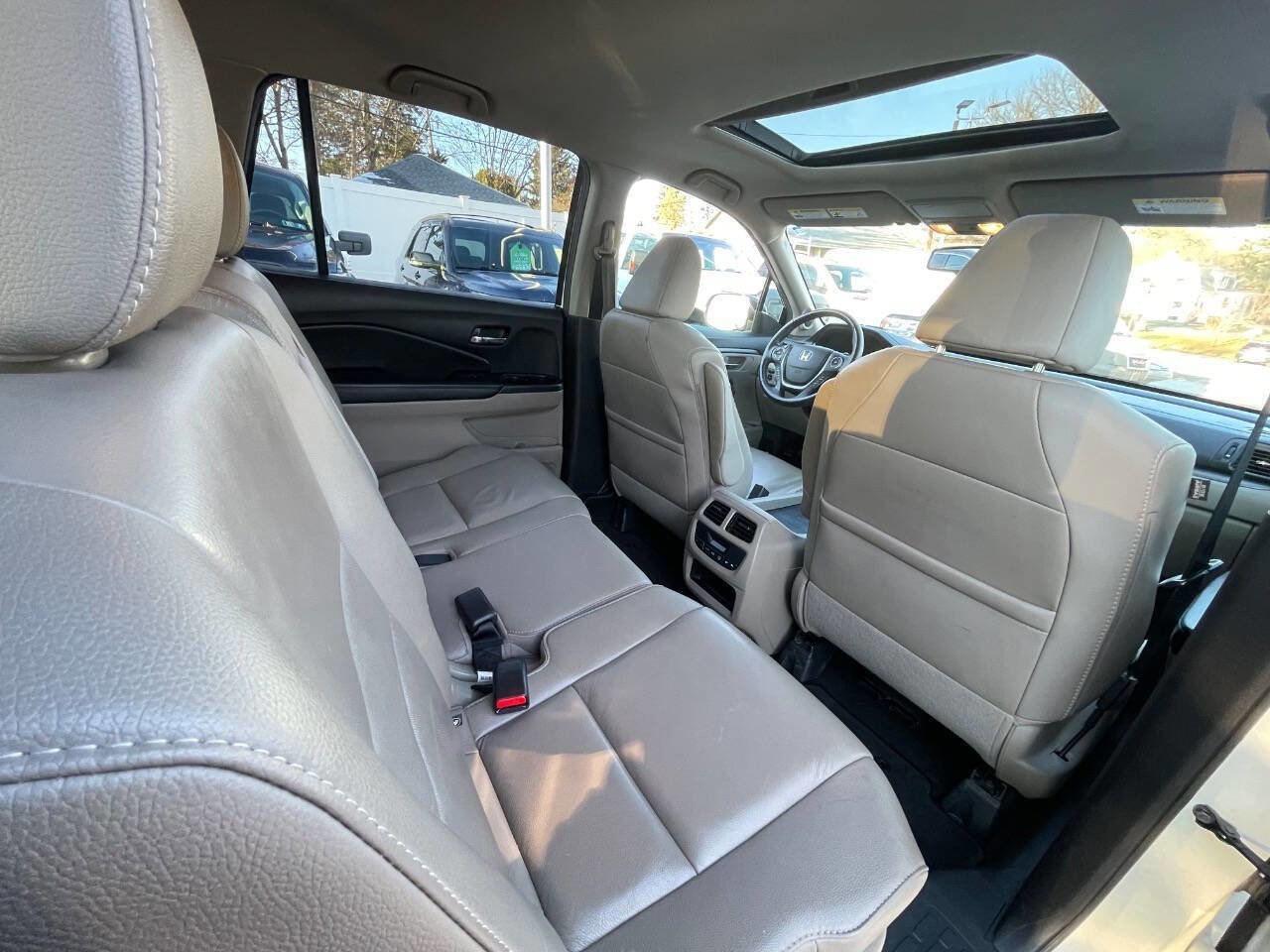 Used 2017 Honda Pilot EX-L image 34