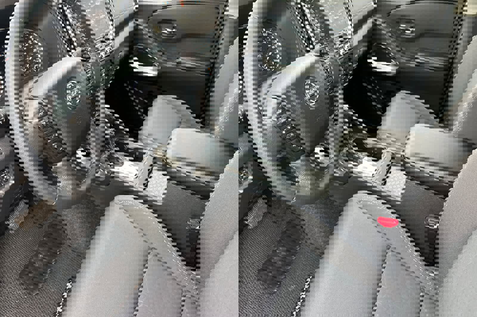 Used 2025 Nissan Frontier SV w/ SV Convenience Package image 11