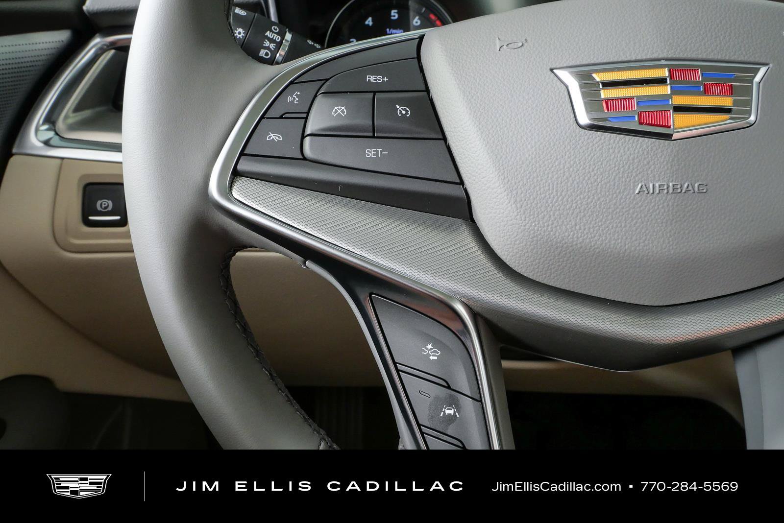 New 2026 Cadillac XT5 Premium Luxury w/ Driver Assist Package FWD image 11