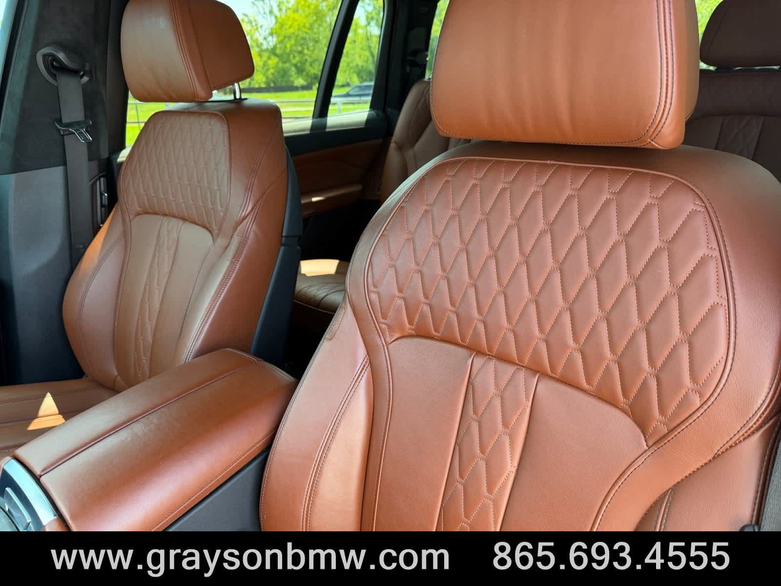 Used 2022 BMW X7 M50i AWD/4WD image 13