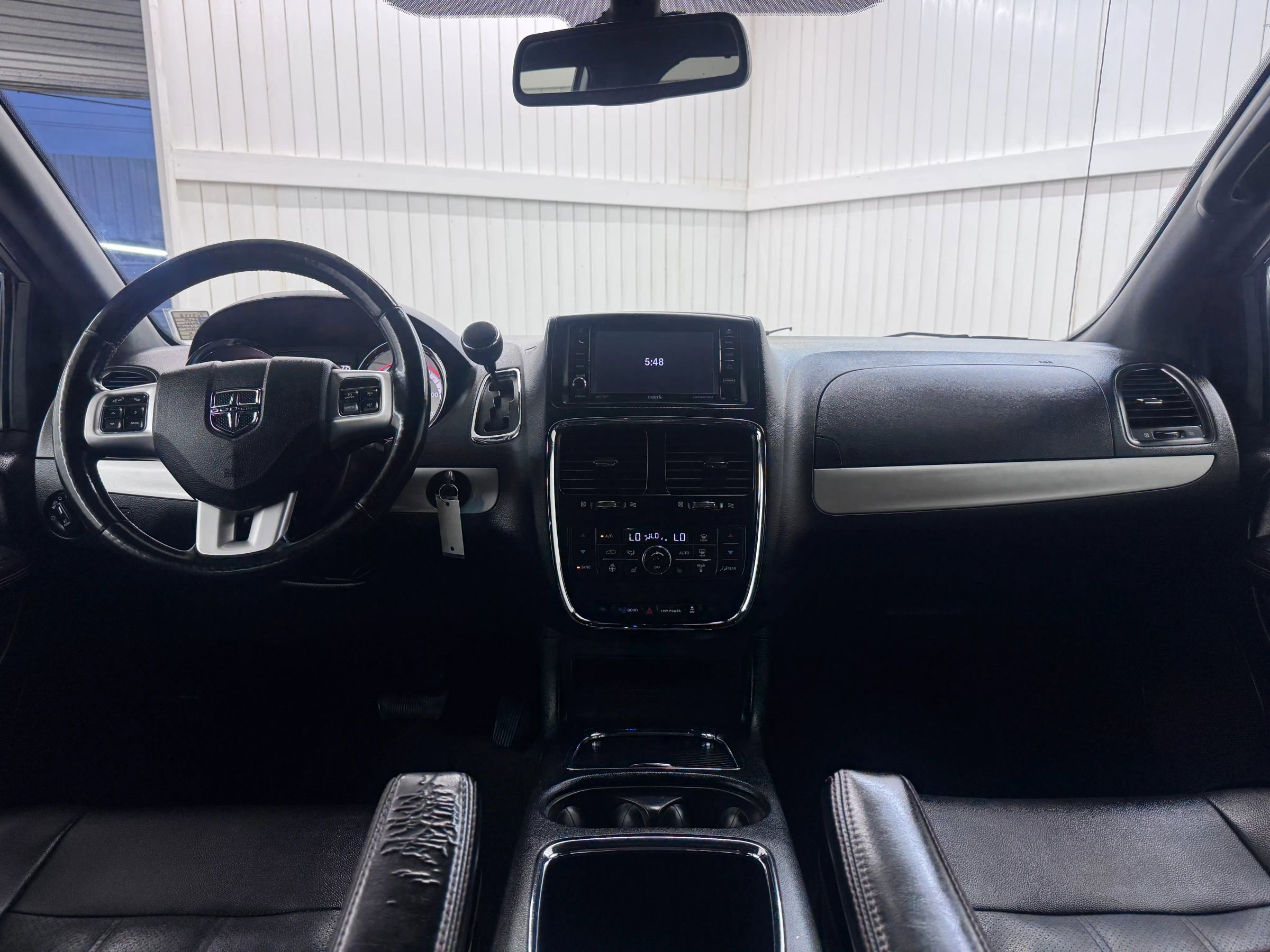 Used 2019 Dodge Grand Caravan GT image 18
