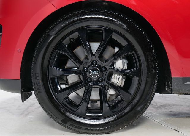 Used 2025 Land Rover Range Rover Sport image 9