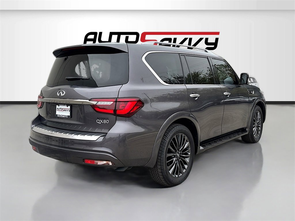 Used 2023 INFINITI QX80 Premium Select w/ Cargo Package image 7