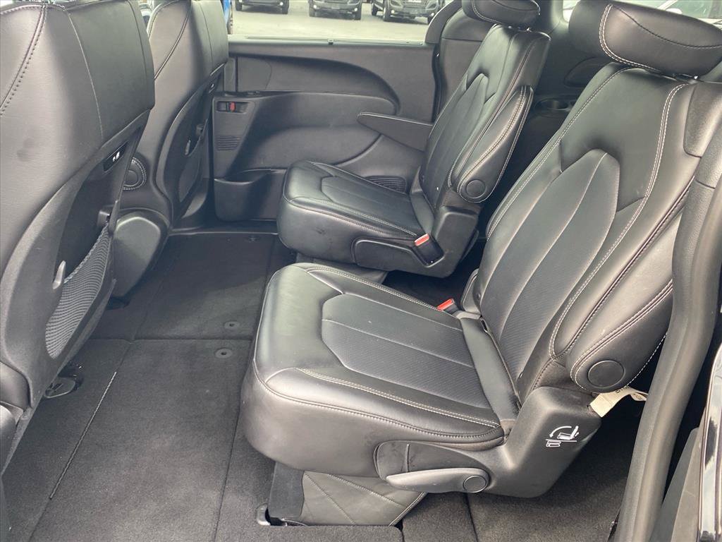 Used 2026 Chrysler Pacifica Select FWD image 21