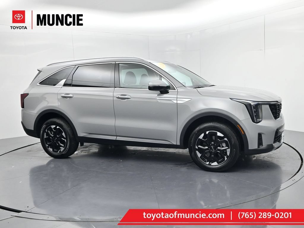 Used 2026 Kia Sorento S