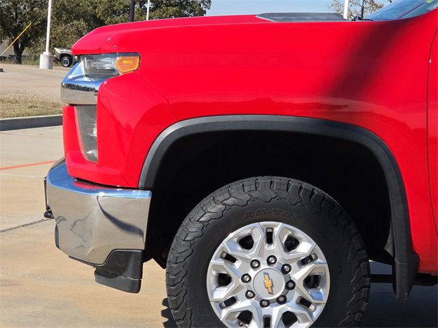 Used 2021 Chevrolet Silverado 2500 LT w/ Convenience Package image 5