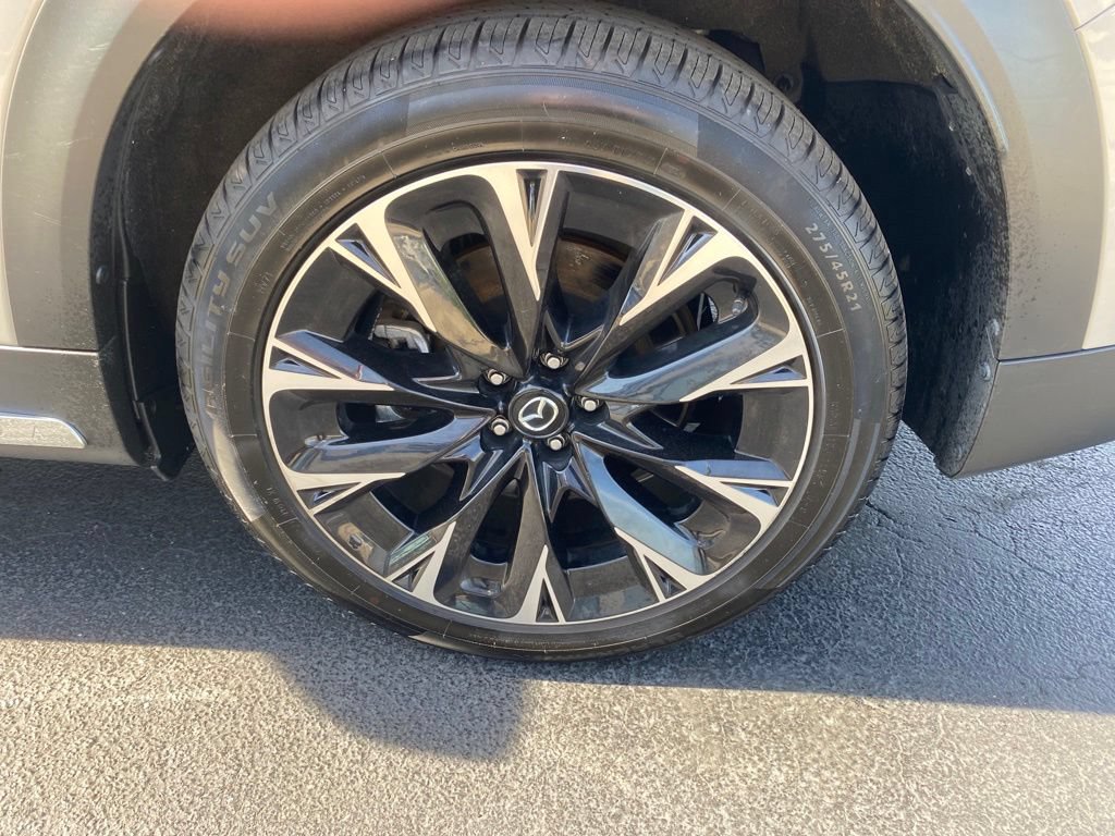 Certified 2024 MAZDA CX-90 Plug-In Hybrid w/ Premium Plus AWD/4WD image 30