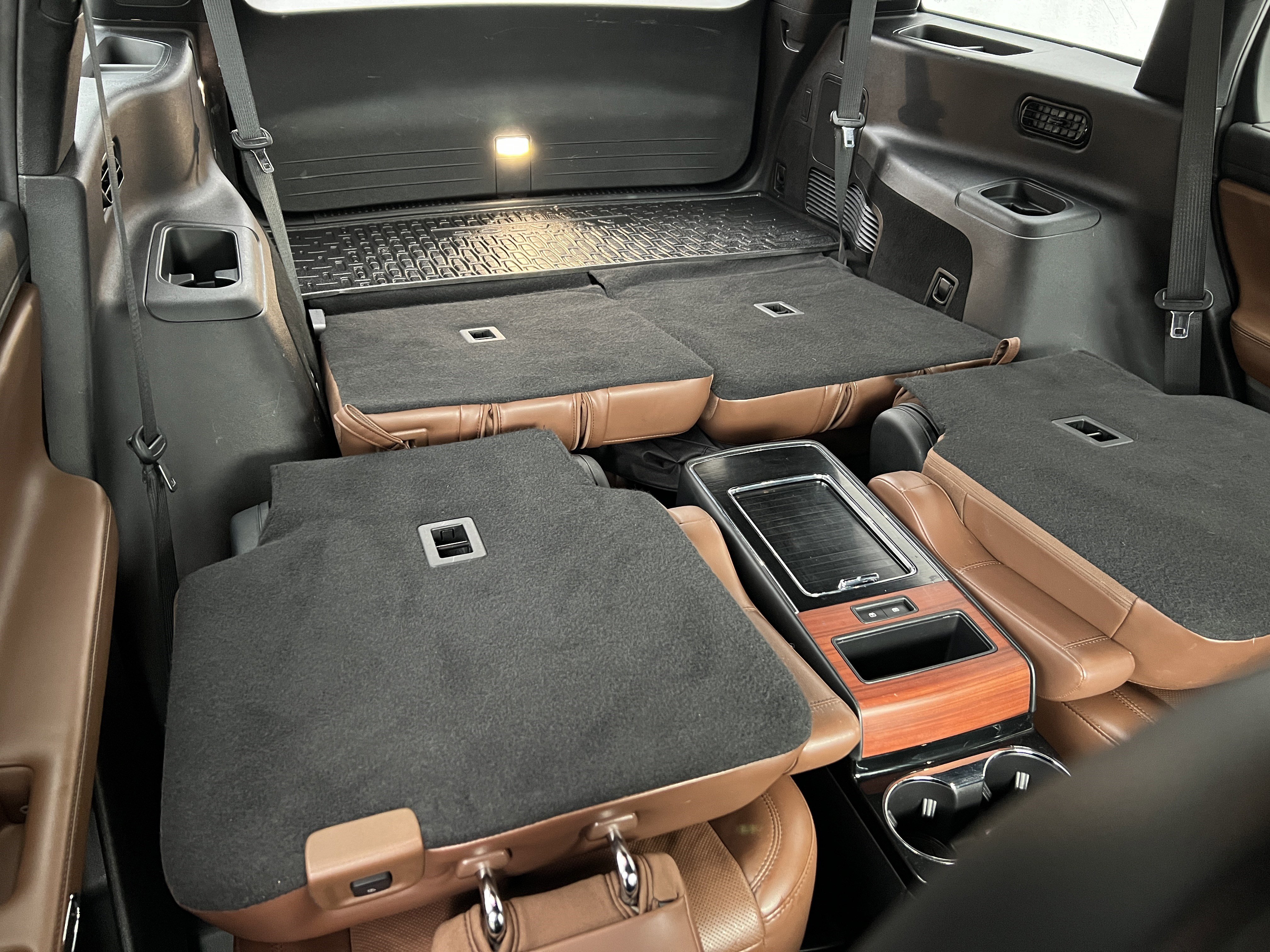 Used 2021 Lincoln Aviator Grand Touring w/ Equipment Group 302A image 23