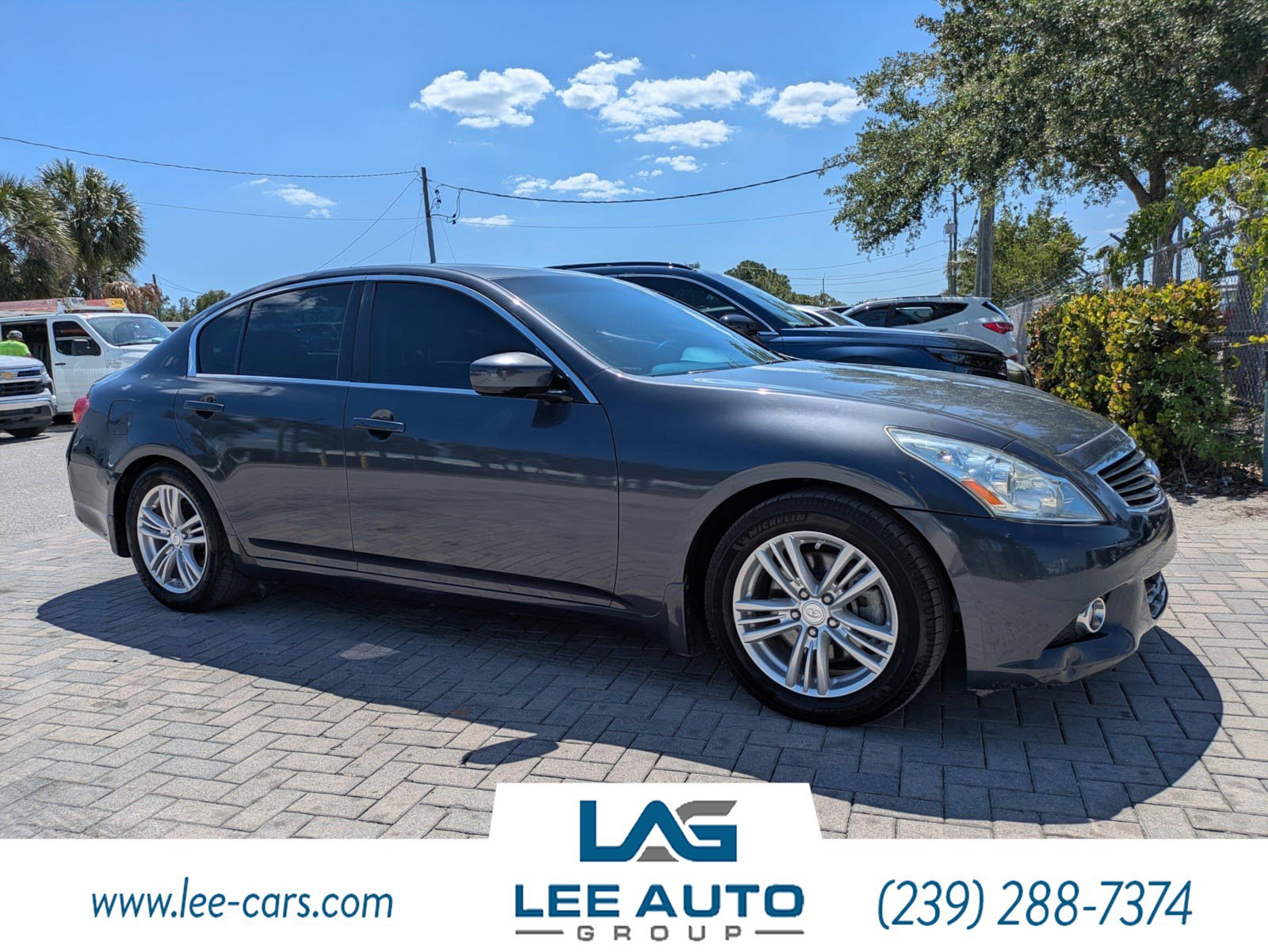 Used 2013 INFINITI G37 Journey w/ Premium Pkg RWD image 1
