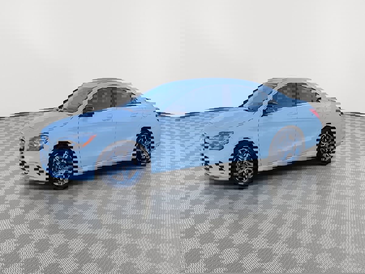 Used 2018 Mercedes-Benz CLA 250 4MATIC image 3