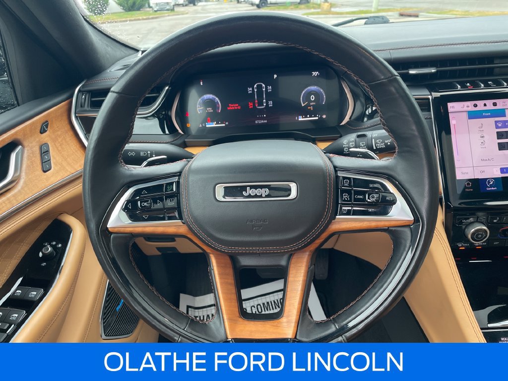 Used 2022 Jeep Grand Cherokee L Summit AWD/4WD image 18