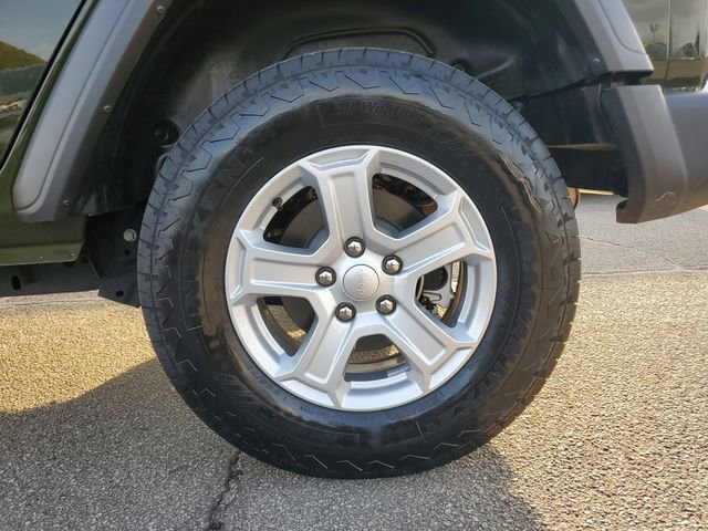 Certified 2022 Jeep Wrangler Unlimited Sport image 10