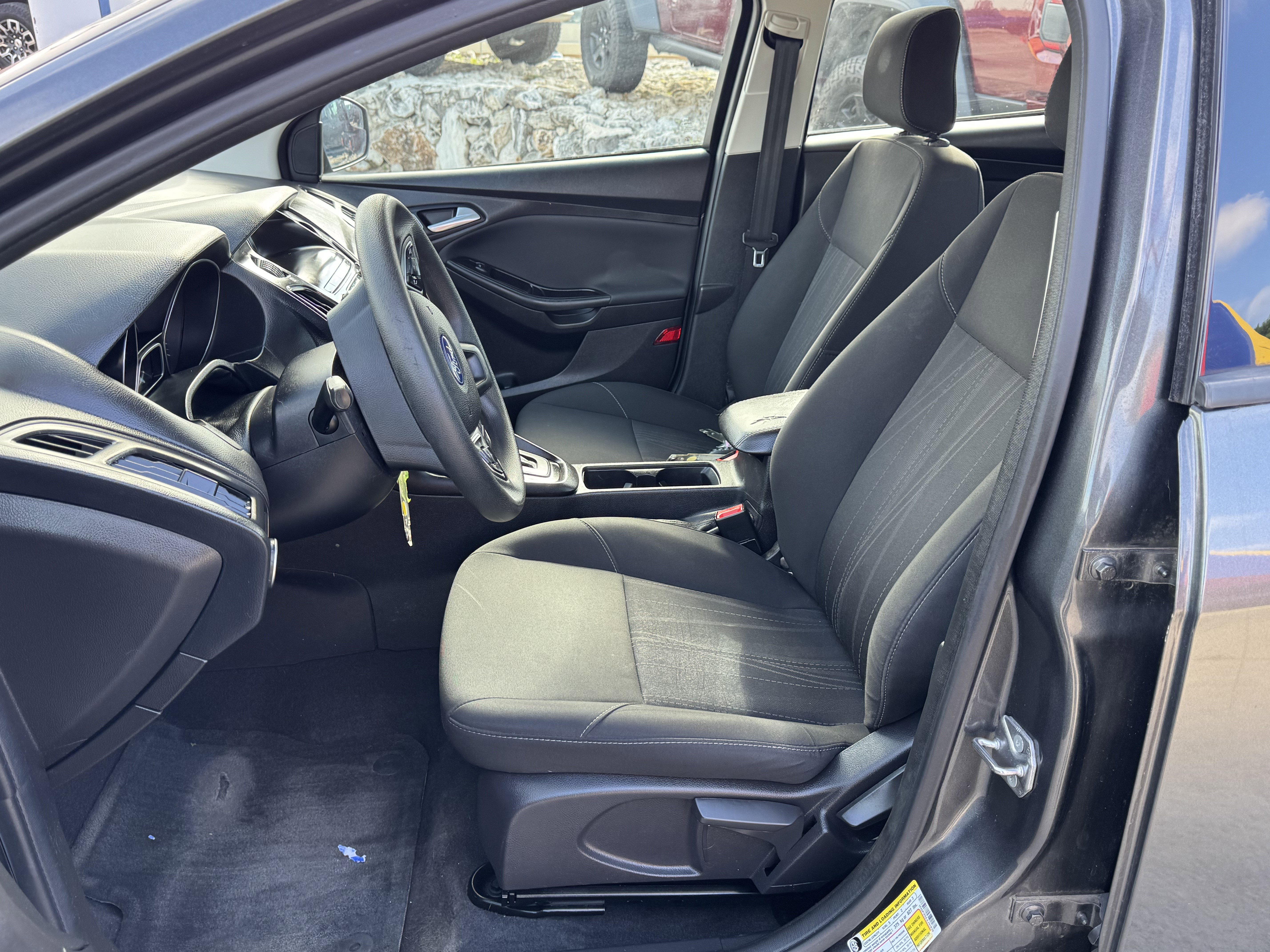 Used 2018 Ford Focus SE image 15