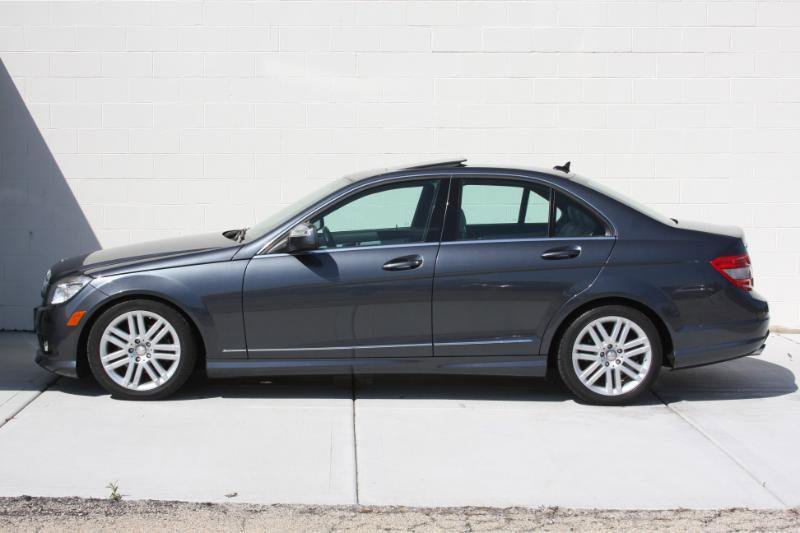 Used 2009 Mercedes-Benz C 300 Sport image 12