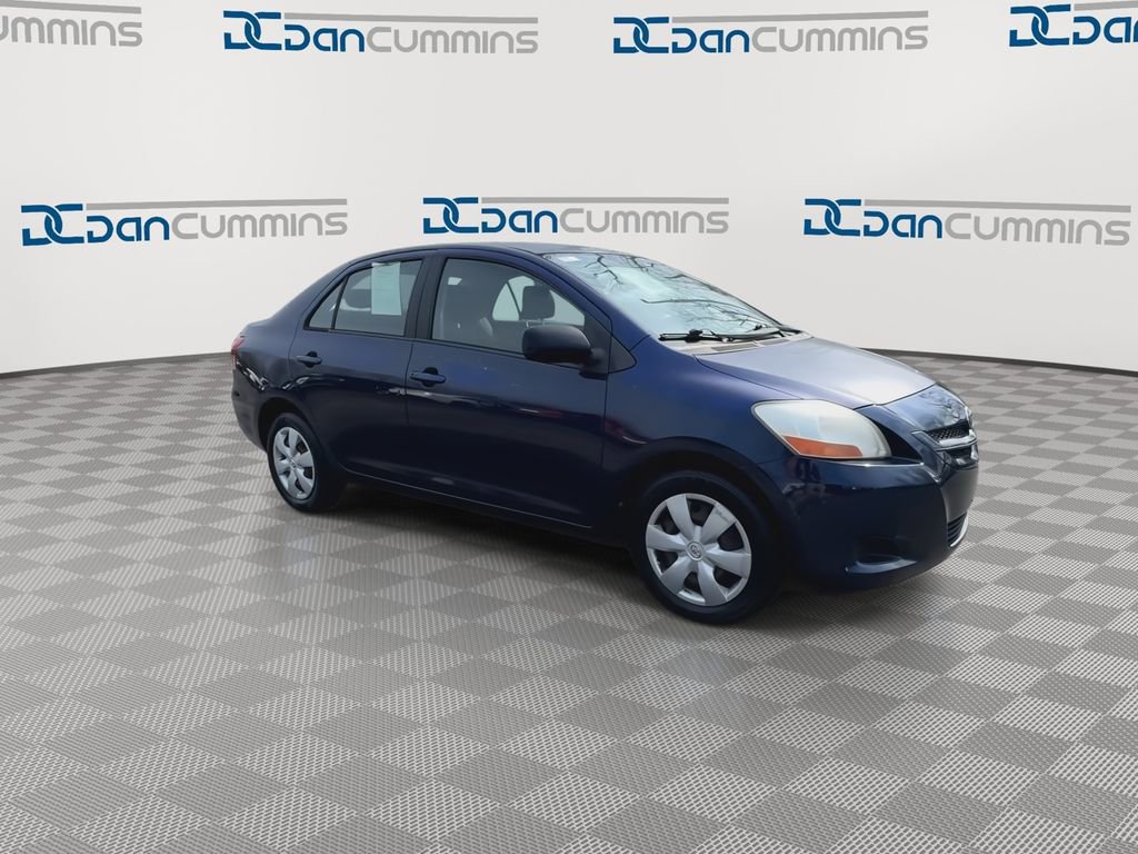 Used 2007 Toyota Yaris Sedan image 2