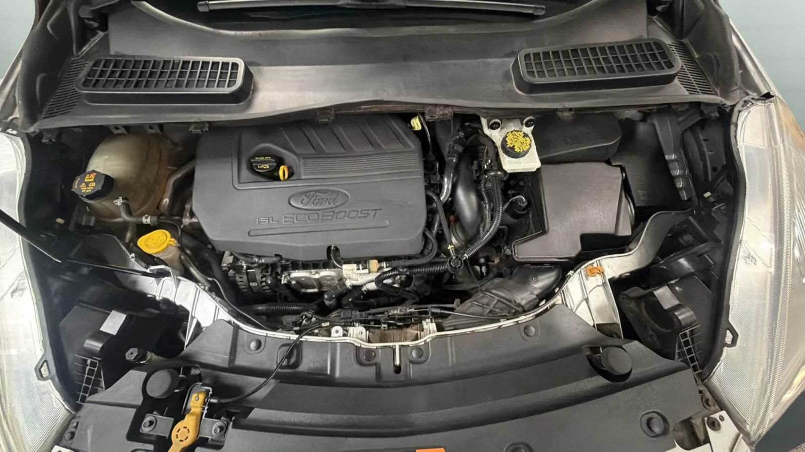 Used 2018 Ford Escape SE w/ Ford Safe & Smart Package AWD/4WD image 22