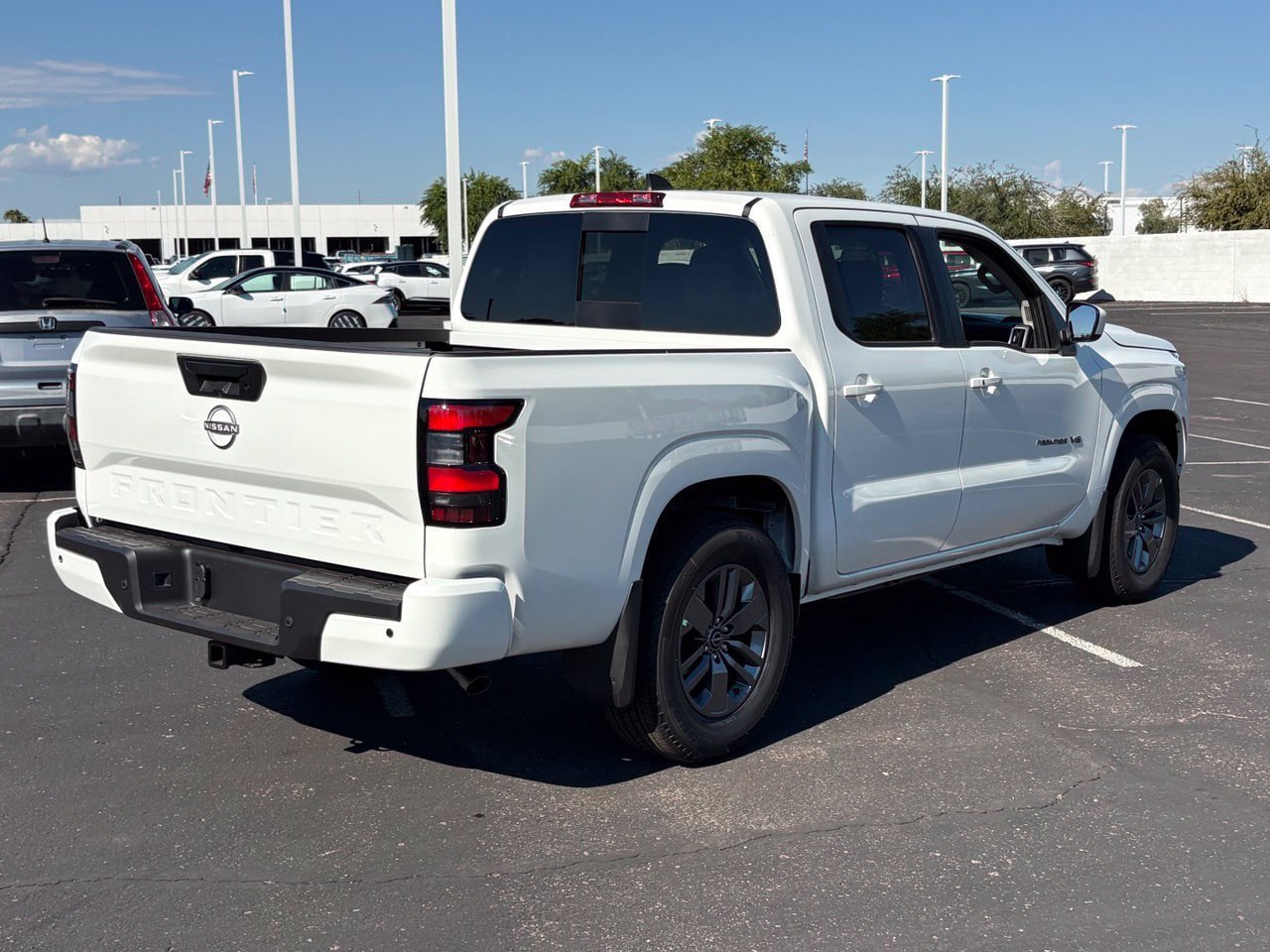 New 2027 Nissan Frontier SV RWD image 6