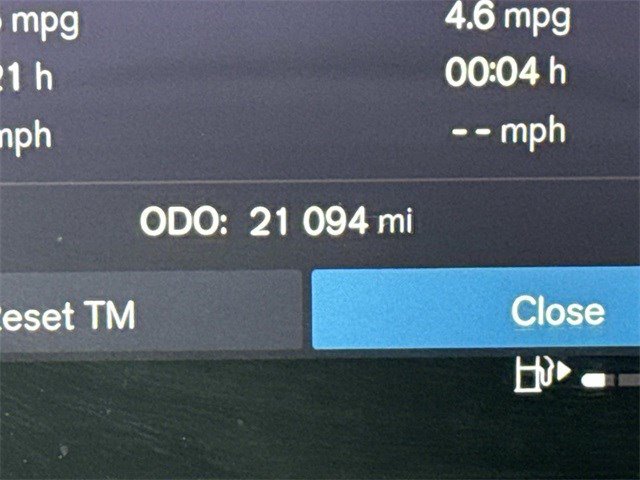 Used 2023 Volvo XC90 B6 Plus image 29