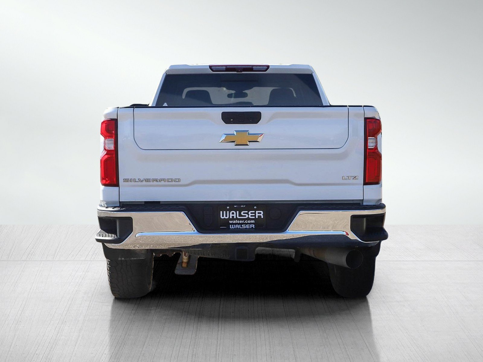 Used 2022 Chevrolet Silverado 2500 LTZ w/ LTZ Convenience Package AWD/4WD image 4