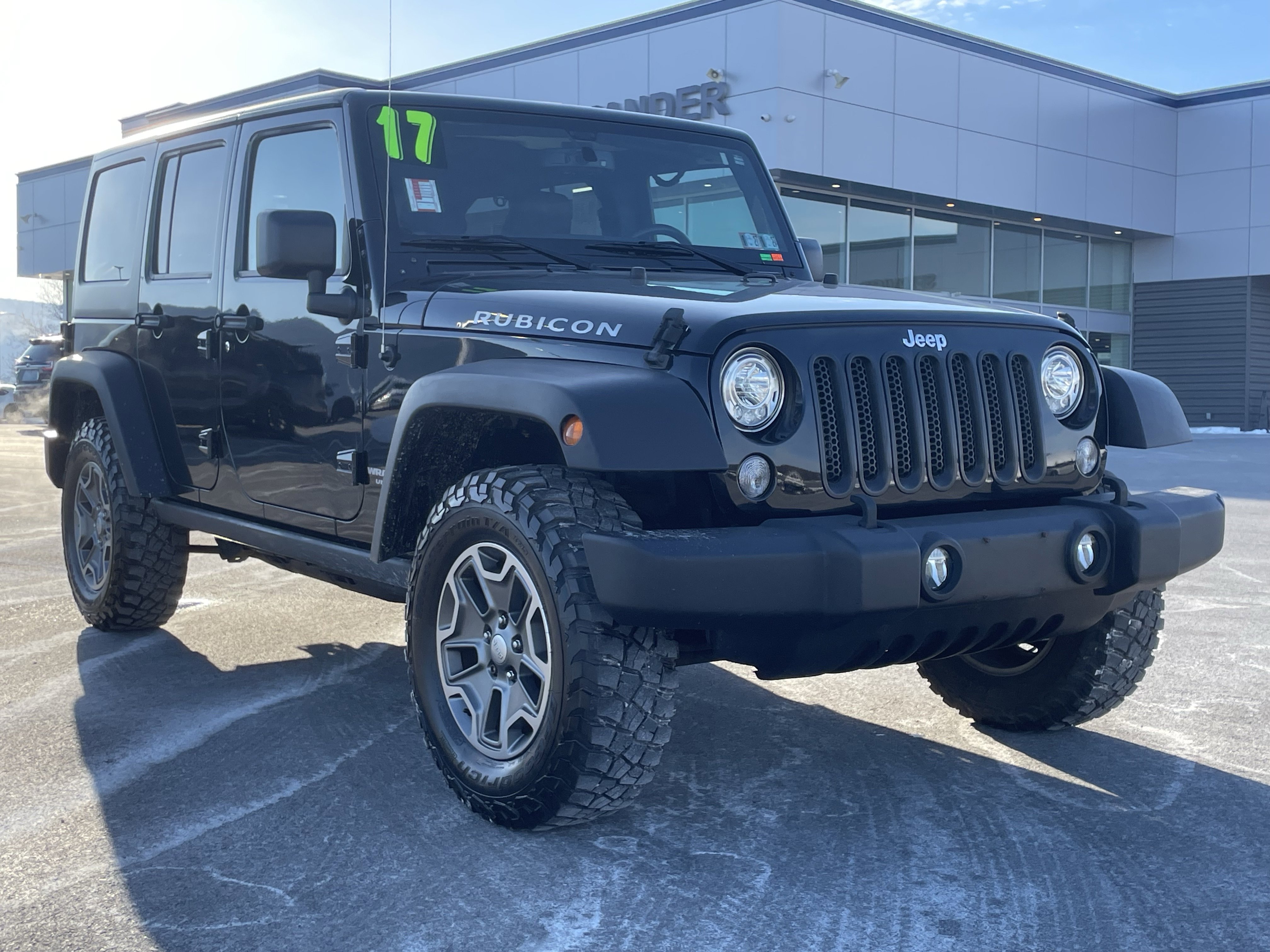 Used 2017 Jeep Wrangler Unlimited Rubicon w/ Connectivity Group image 1