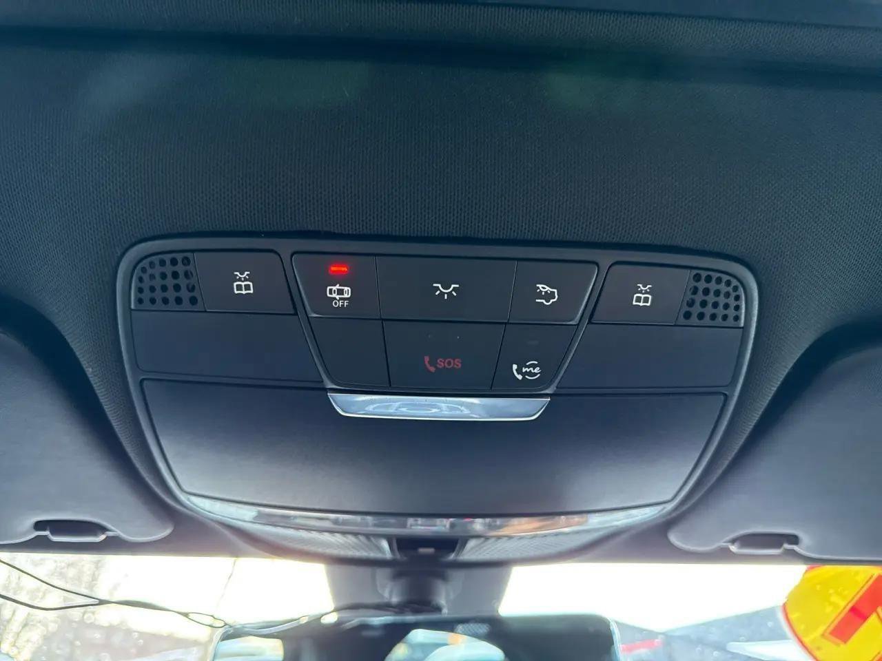 Used 2021 Mercedes-Benz C 300 4MATIC Sedan image 58