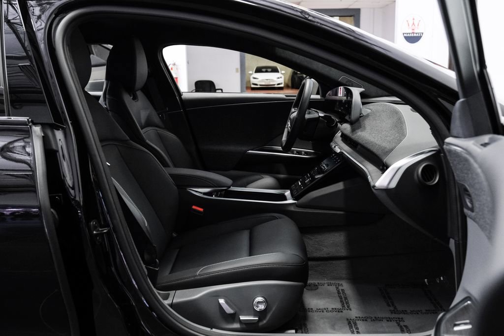 Used 2023 Lucid Air Pure AWD/4WD image 37