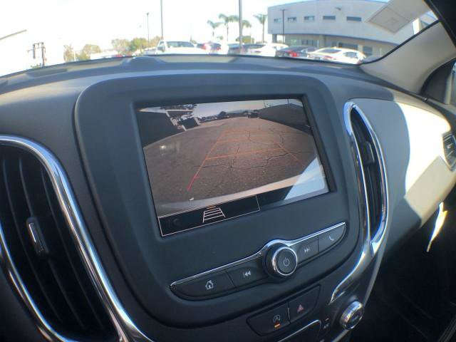 New 2023 Chevrolet Equinox LS w/ LS Convenience Package FWD image 15