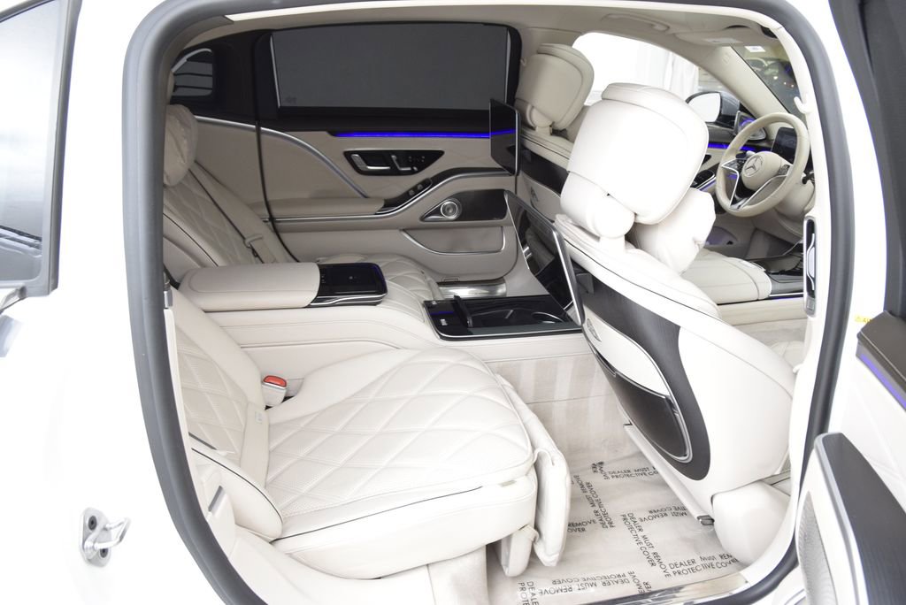 Certified 2023 Mercedes-Benz Maybach S 580 4MATIC image 19