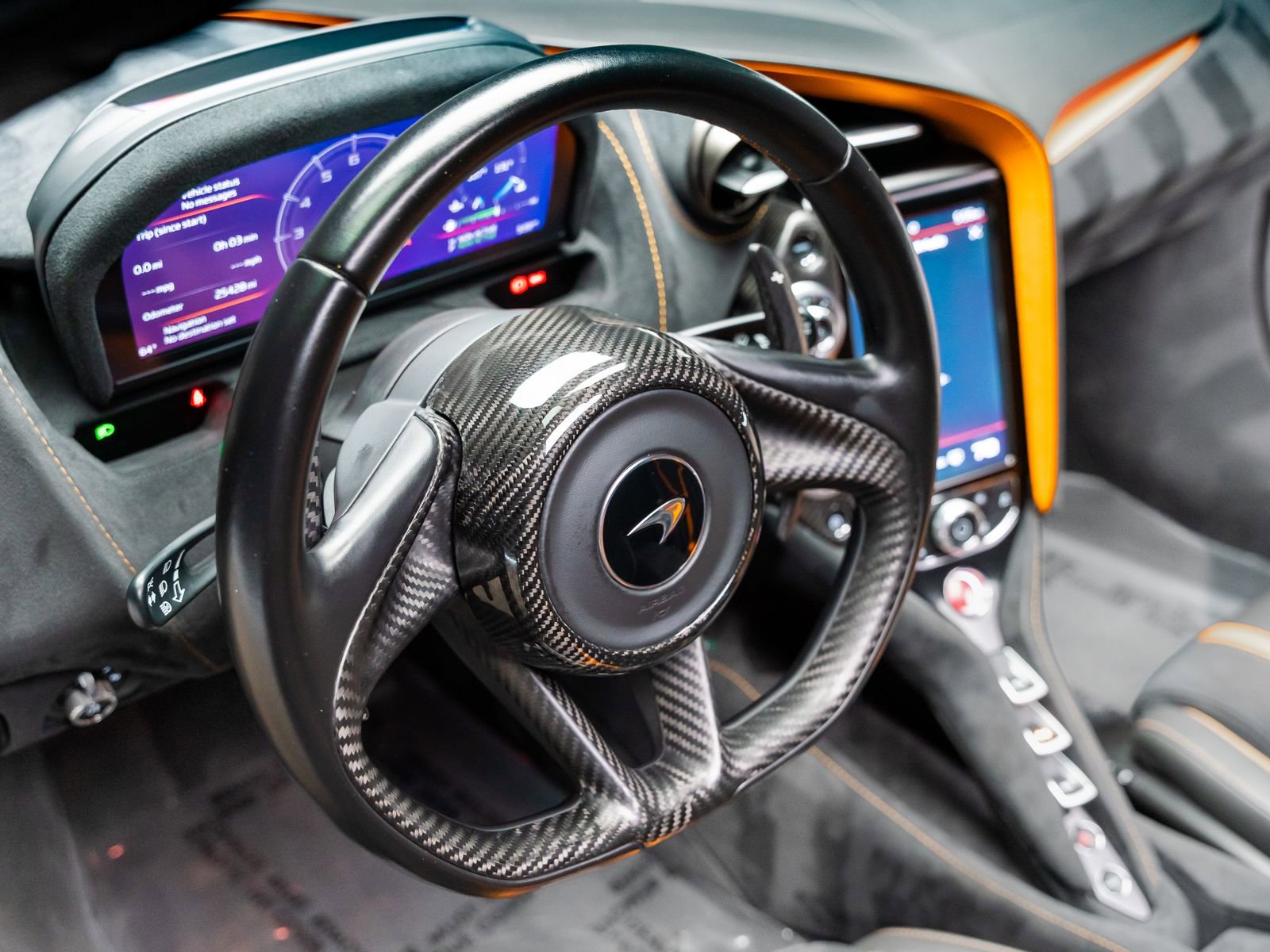 Used 2019 McLaren 720S Performance RWD image 7