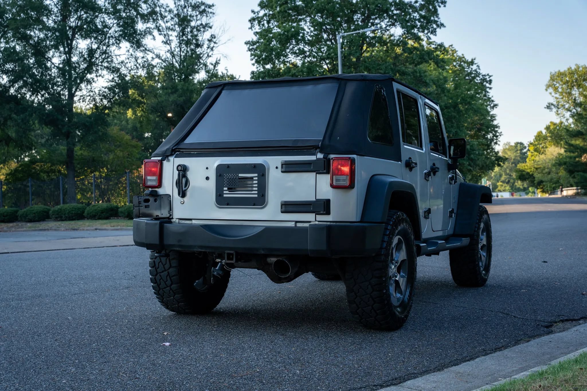 Used 2010 Jeep Wrangler Unlimited Sport RWD image 6