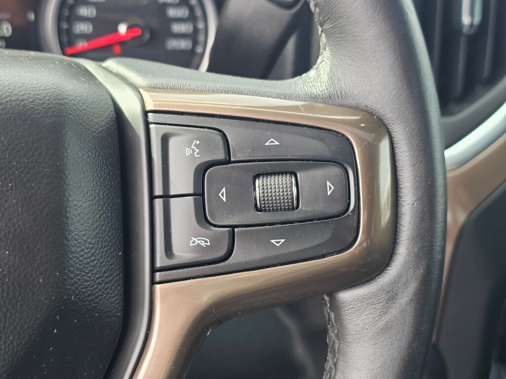 Used 2022 Chevrolet Silverado 3500 High Country w/ Safety Package II AWD/4WD image 38