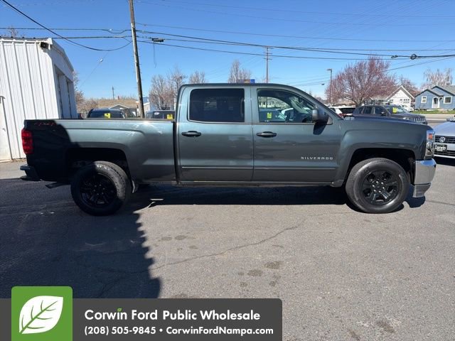 Used 2018 Chevrolet Silverado 1500 LT w/ All Star Edition AWD/4WD image 4