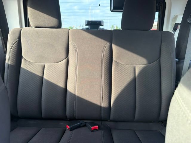 Used 2016 Jeep Wrangler Sport w/ Quick Order Package 24S AWD/4WD image 19