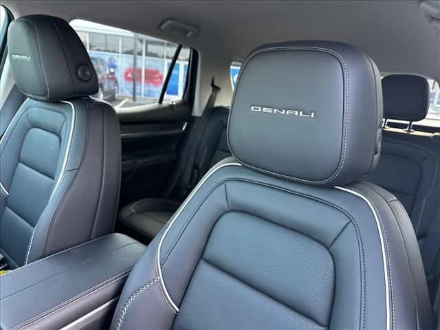 New 2026 GMC Terrain Denali AWD/4WD image 28