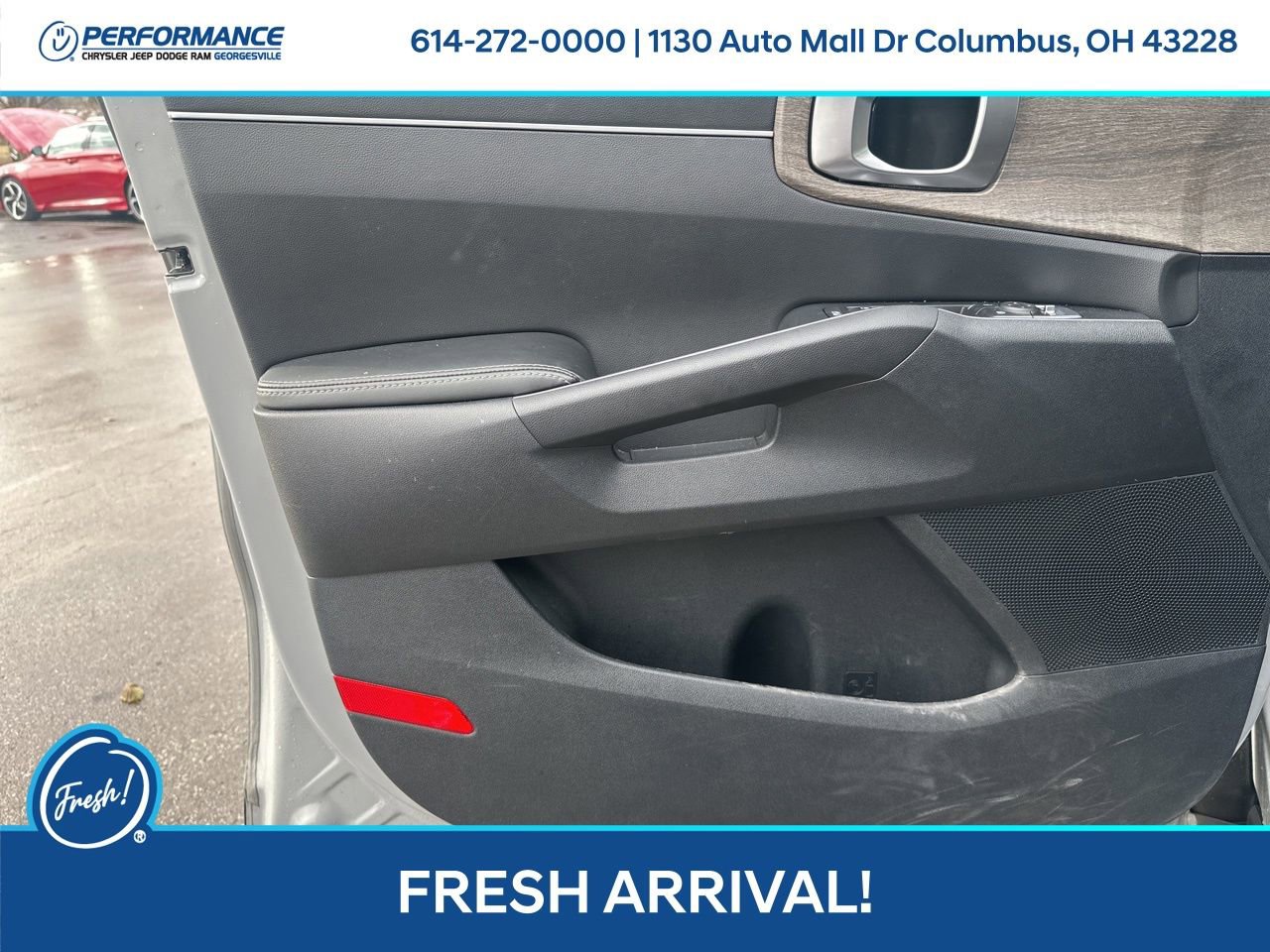 Used 2023 Kia Sorento X-Line EX image 11