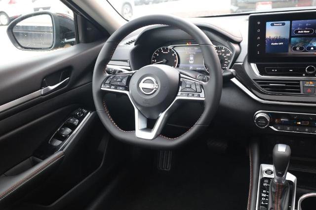 New 2025 Nissan Altima 2.5 SR w/ SR Premium Package image 23