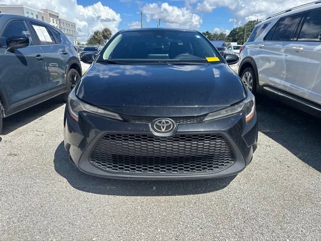 Used 2021 Toyota Corolla LE FWD image 2