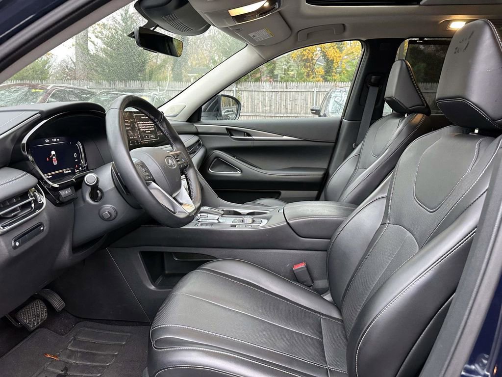 Used 2024 INFINITI QX60 Luxe w/ Performance Audio Package image 16