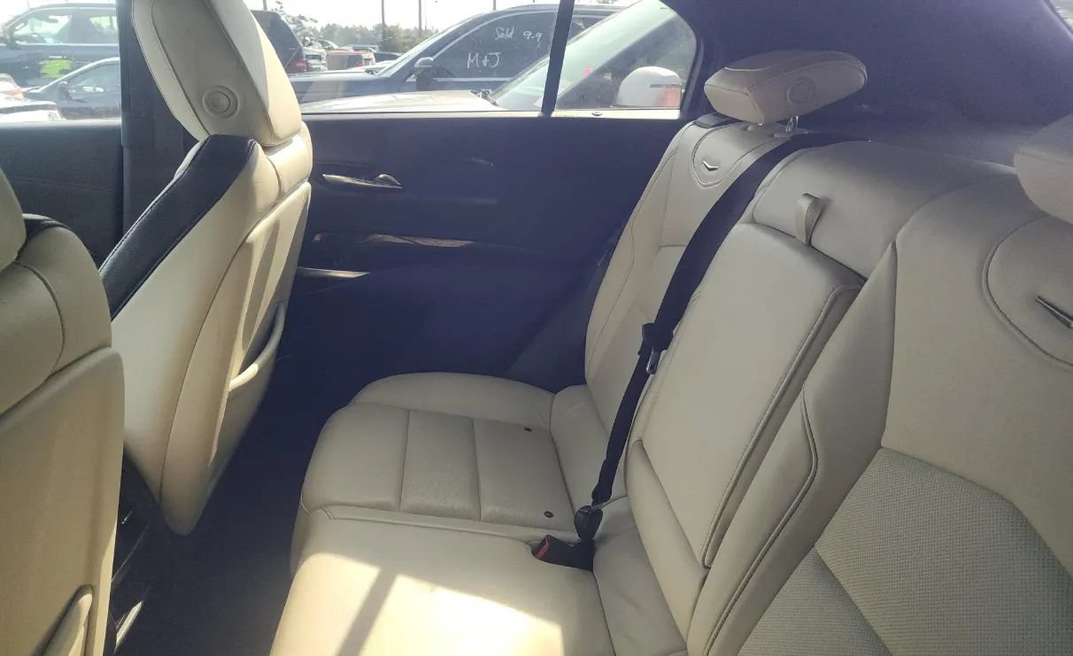 Used 2020 Cadillac XT4 Sport AWD/4WD image 9