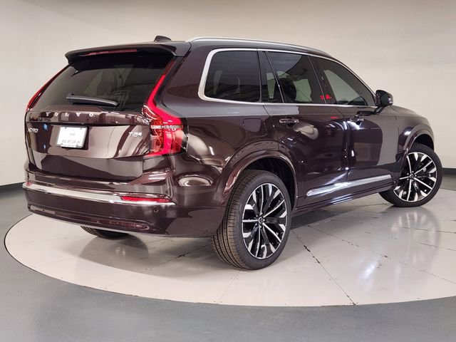 New 2025 Volvo XC90 T8 Core image 2