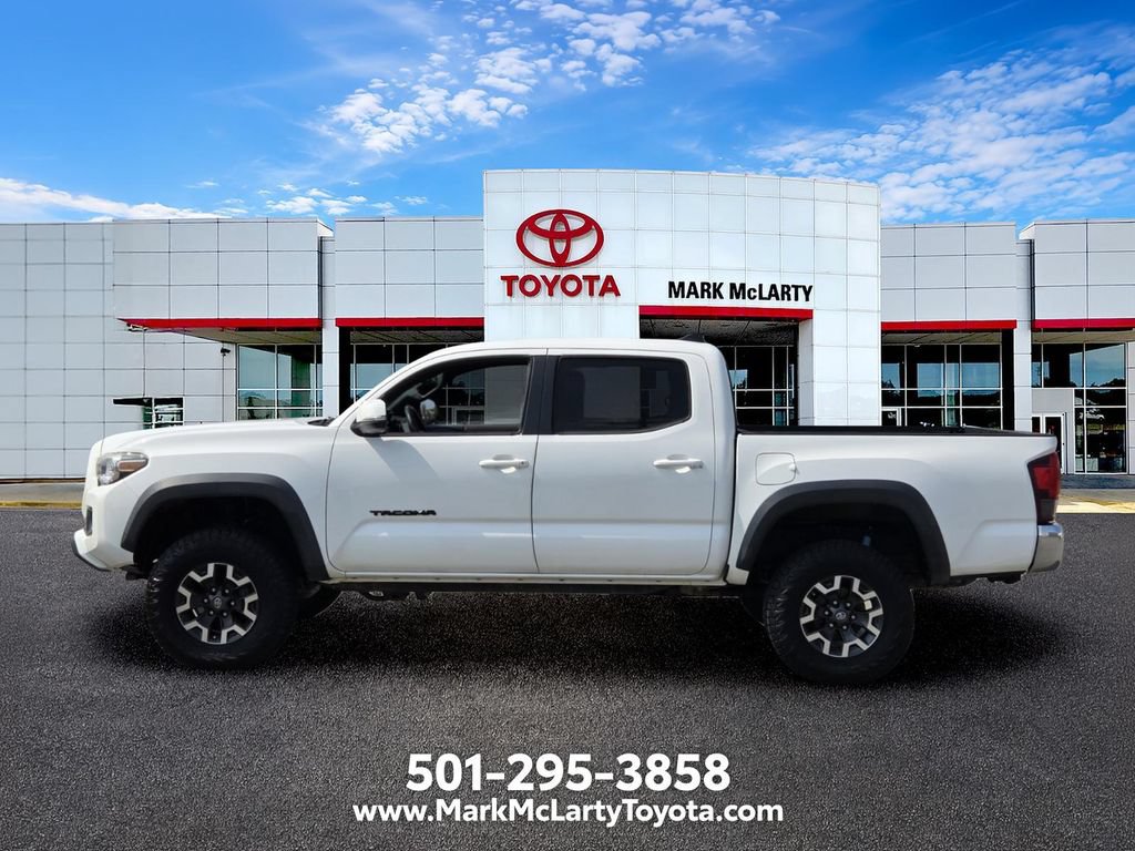 Used 2019 Toyota Tacoma TRD Off-Road AWD/4WD image 2