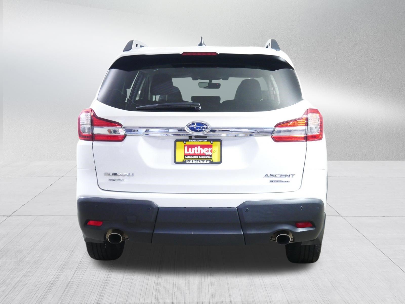 Used 2022 Subaru Ascent Limited w/ Technology Package AWD/4WD image 6