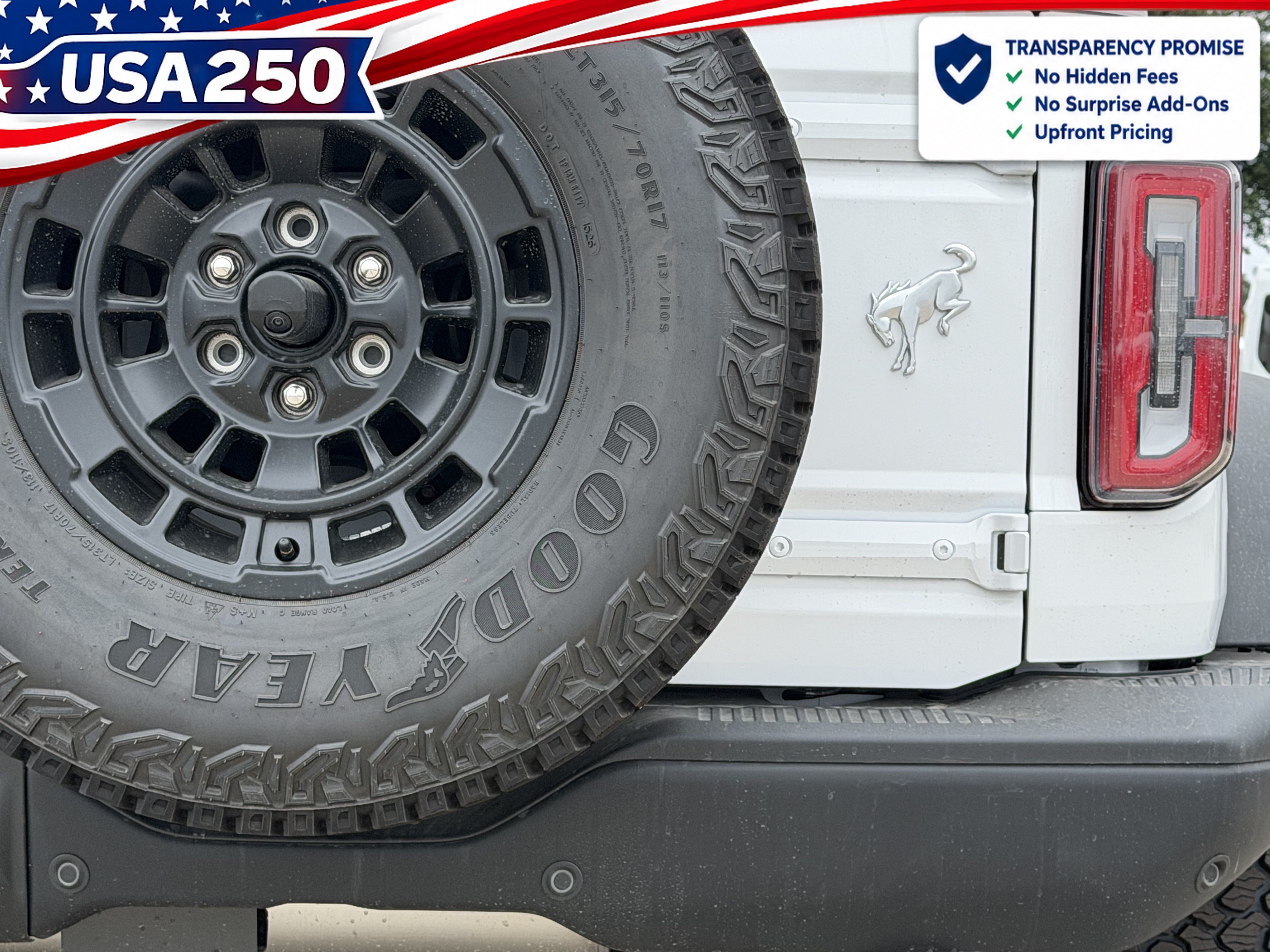 New 2026 Ford Bronco Badlands AWD/4WD image 6