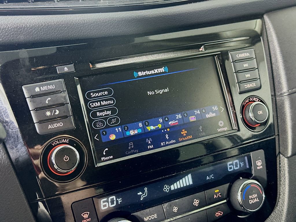 Used 2019 Nissan Rogue SV AWD/4WD image 23