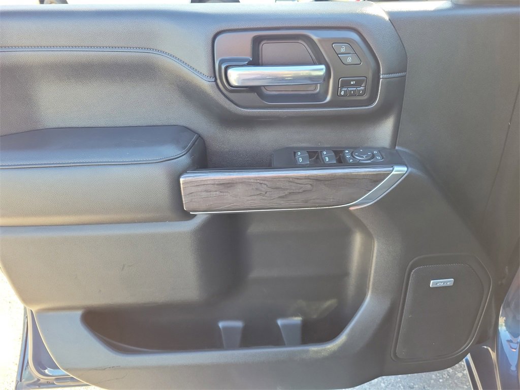 Used 2020 Chevrolet Silverado 3500 LTZ w/ LTZ Premium Package image 22