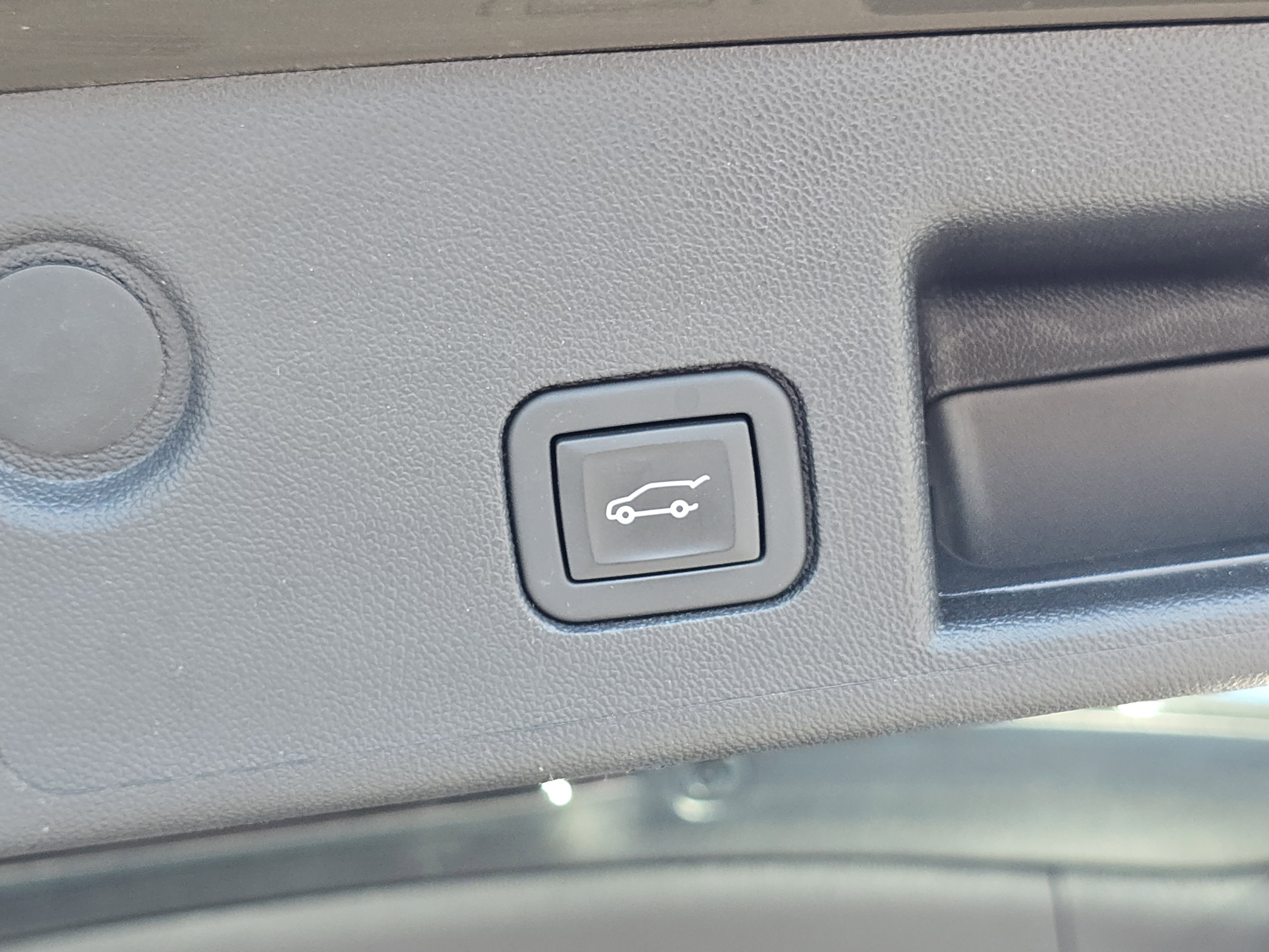 Used 2023 Chevrolet Equinox RS FWD image 20