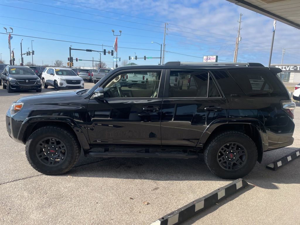 Used 2022 Toyota 4Runner SR5 Premium w/ Moonroof Package image 6