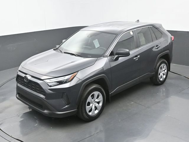 Used 2025 Toyota RAV4 LE FWD image 29