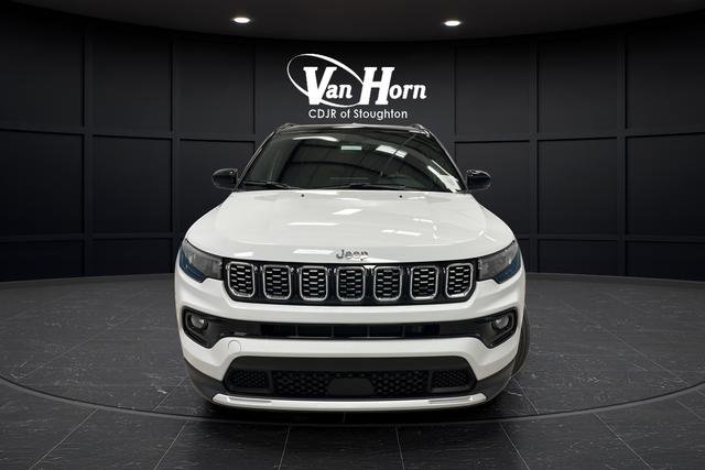 Used 2025 Jeep Compass Limited AWD/4WD image 2