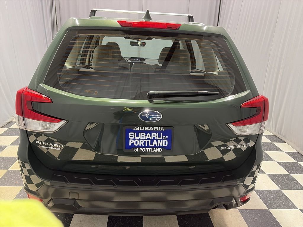 Certified 2023 Subaru Forester AWD/4WD image 5